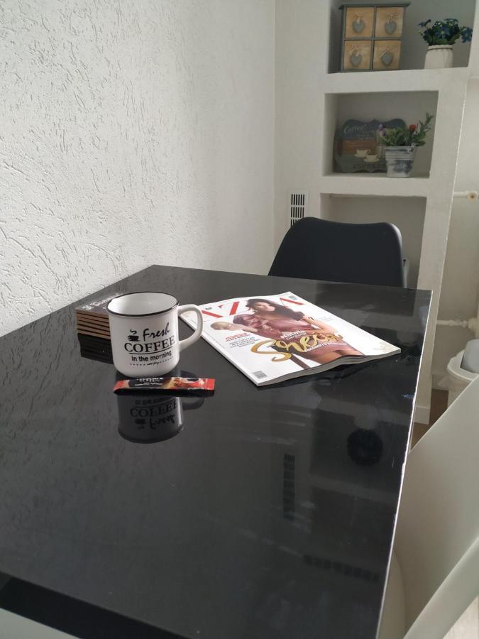 Apartman Dejna Saraievo Exterior foto